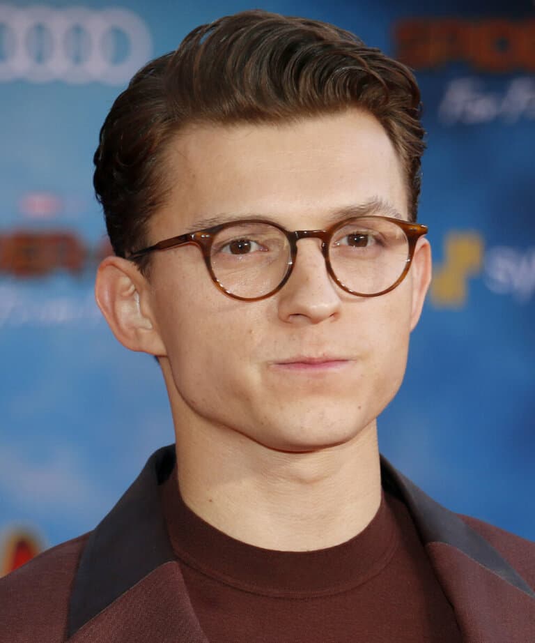 Tom Holland s Best Haircuts To Date And How To Get The Look tom-holland-s-best-haircuts-to-date-and-how-to-get-the-look