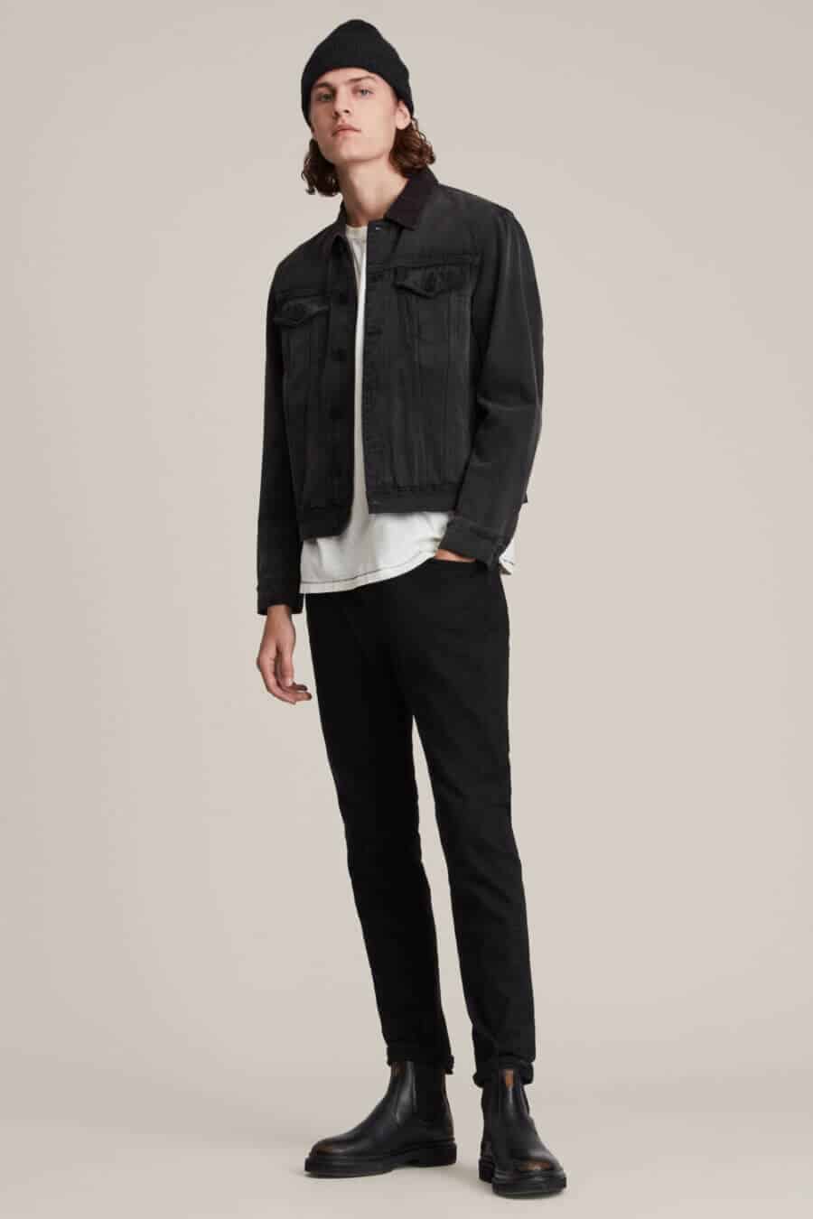Men's black double denim outfit with jeans, trucker jacket and white T-shirt