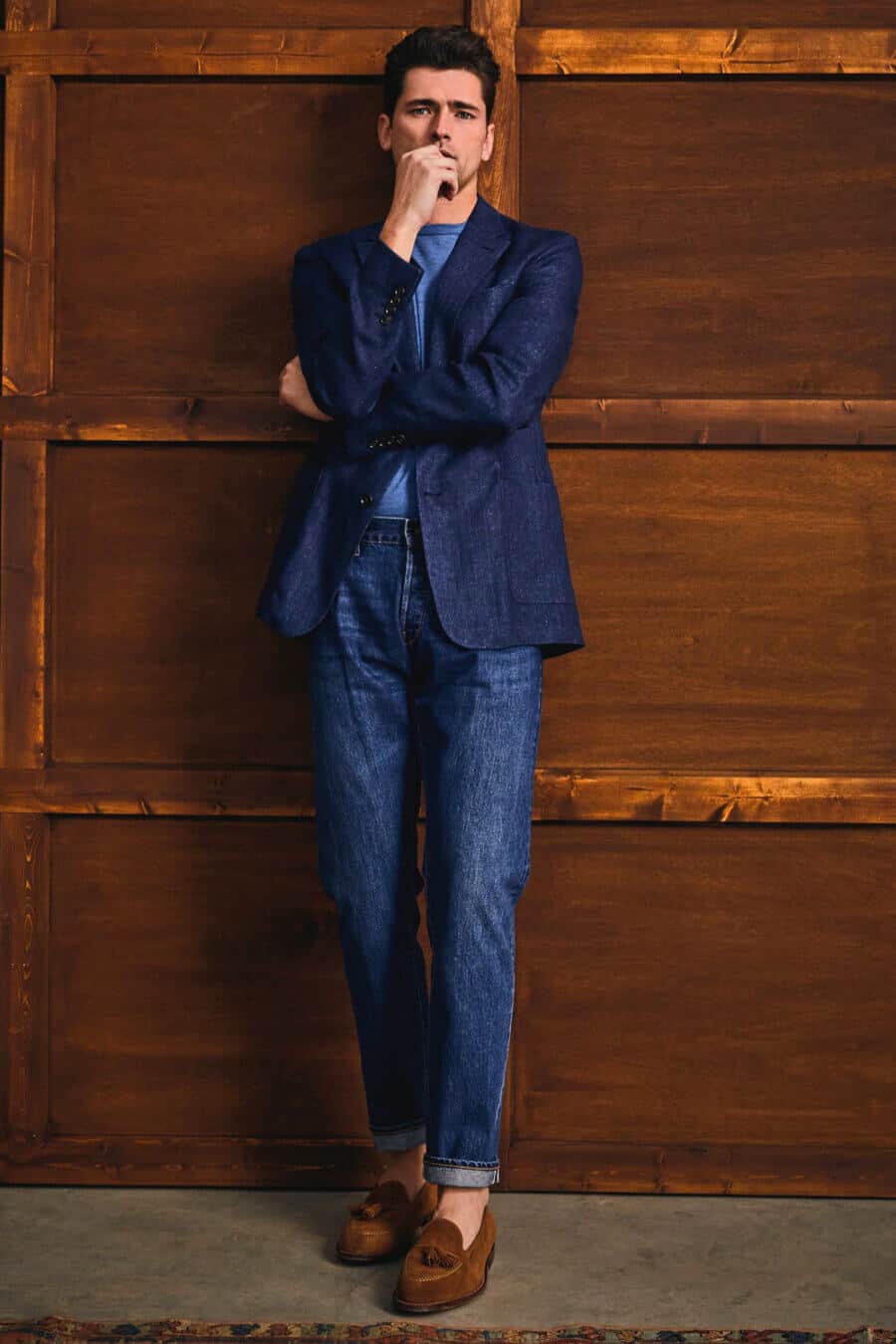 Men's linen blazer with jeans and loafers outfit
