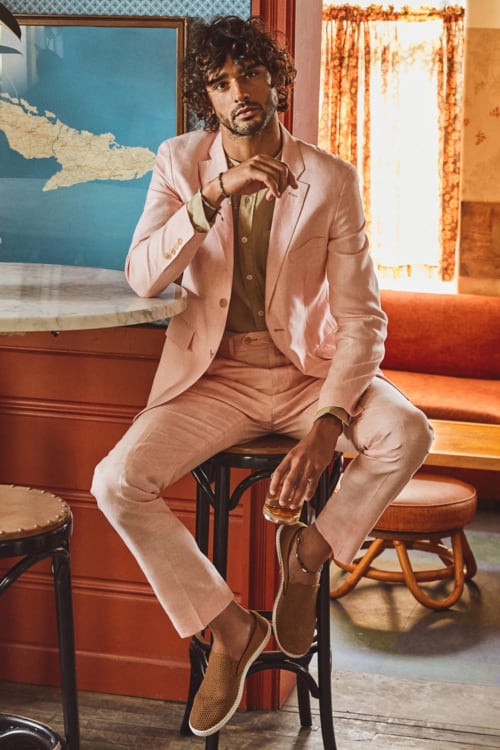 Men's pink pastel suit outfit