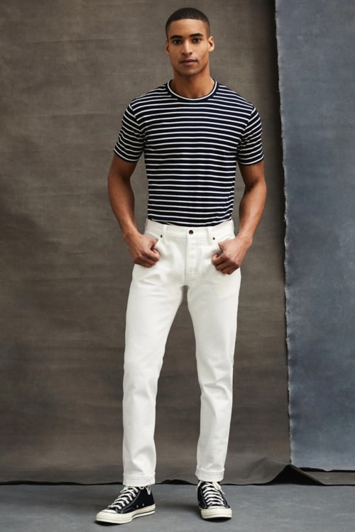 Men's breton t-shirt, white jeans and Converse summer outfit
