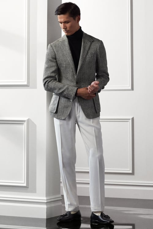 Men's white trousers and grey blazer outfit