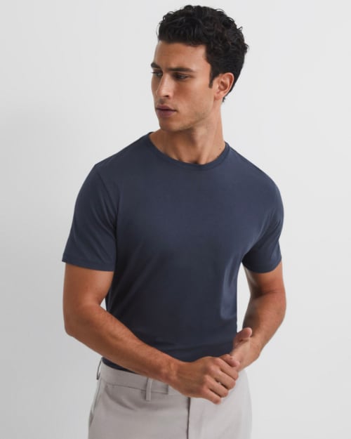 The Best Men's Tshirts Brands For Every Budget (2024)