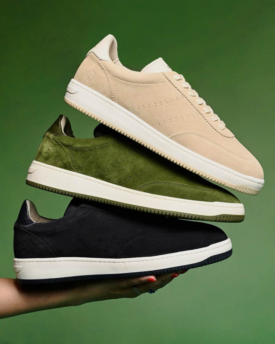 Three minimalist Zespa suede sneakers in beige, green and navy colorways