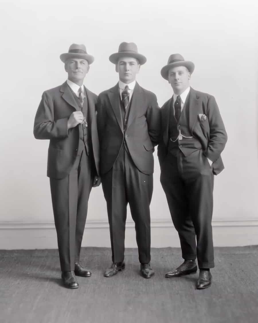 Men in the 1920s wearing lounge suits