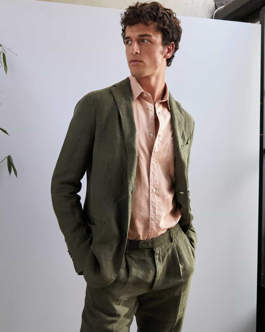 Men's green linen lounge suit