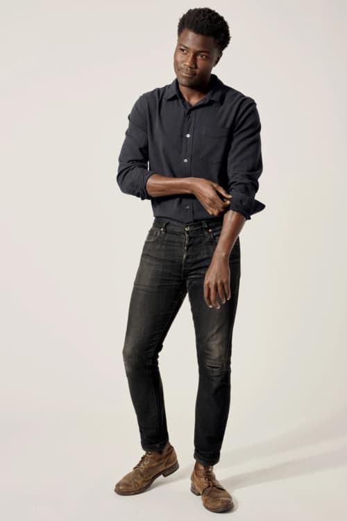 Men's black washed jeans, black work shirt and brown shoes nightclub outfit