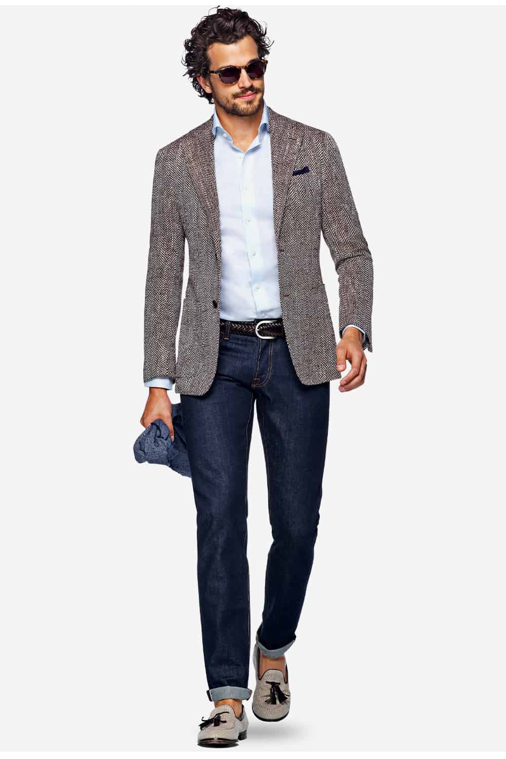 Blazer With Jeans: How To Get The Look Right In 2023 (13 Outfits)