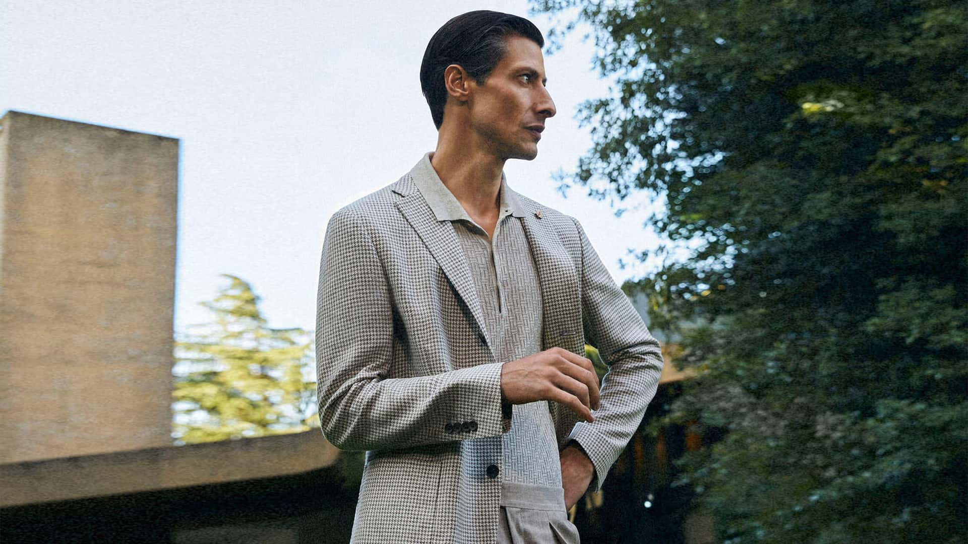 Stylish blazer deals for men