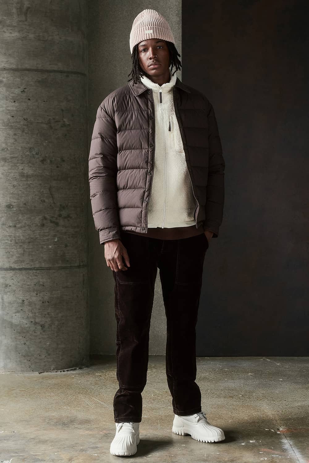 Brown Pants Outfits 18 Examples & The Colours That Go Best