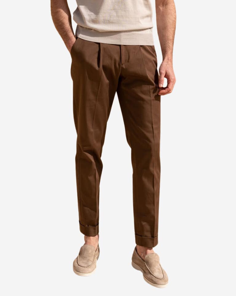 Brown Pants Outfits 18 Examples & The Colours That Go Best