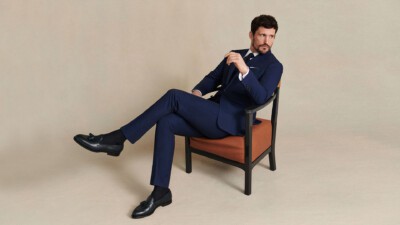 How to wear a suit with loafers